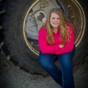 Meet your Posher, Tiffany